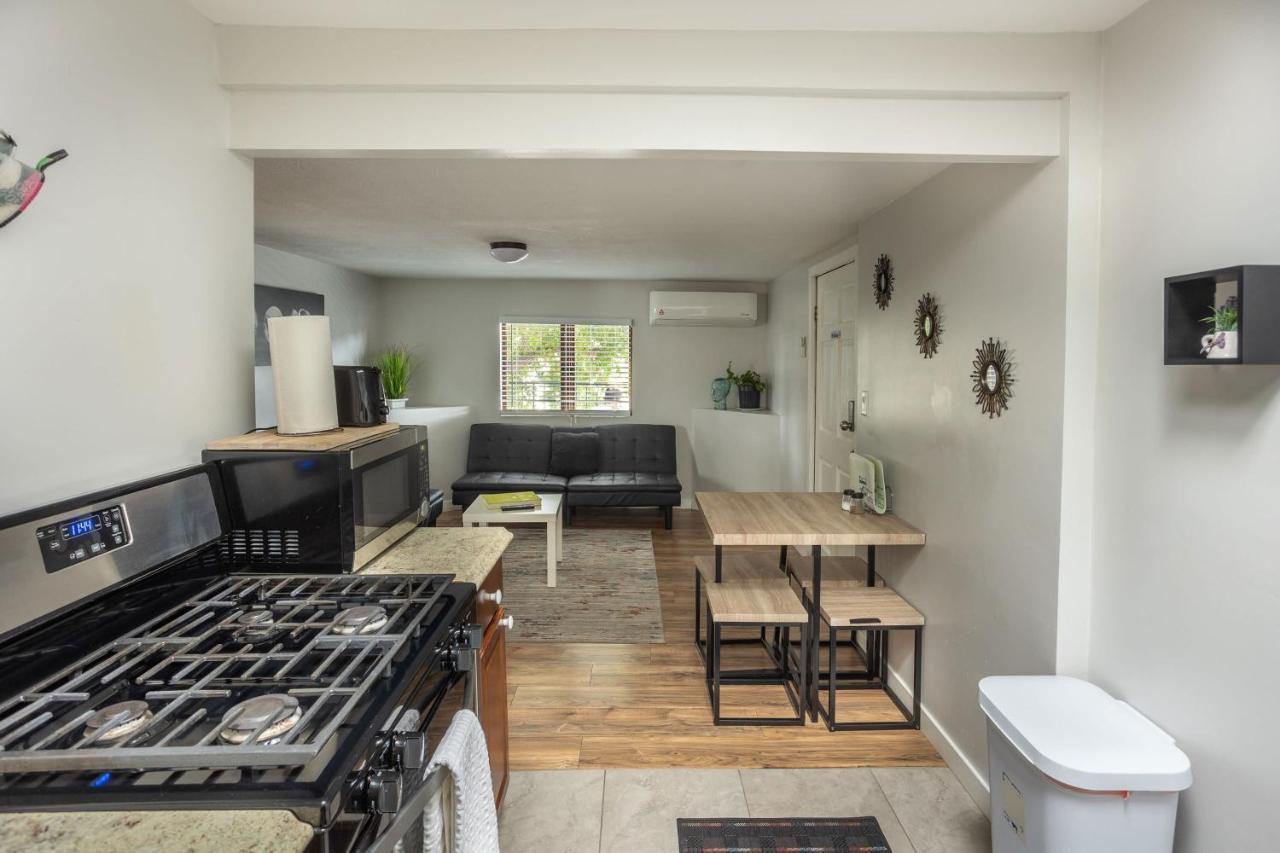 Spacious Guest Amazing Location Apartment San Diego